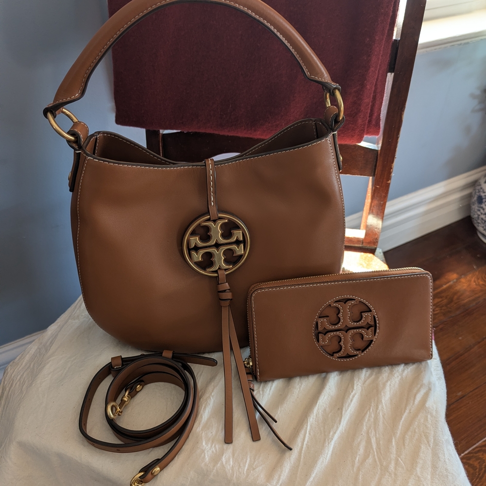 Tory Burch Mini Miller Hobo in aged Camello And Matching Wallet! Sezane Mulberry